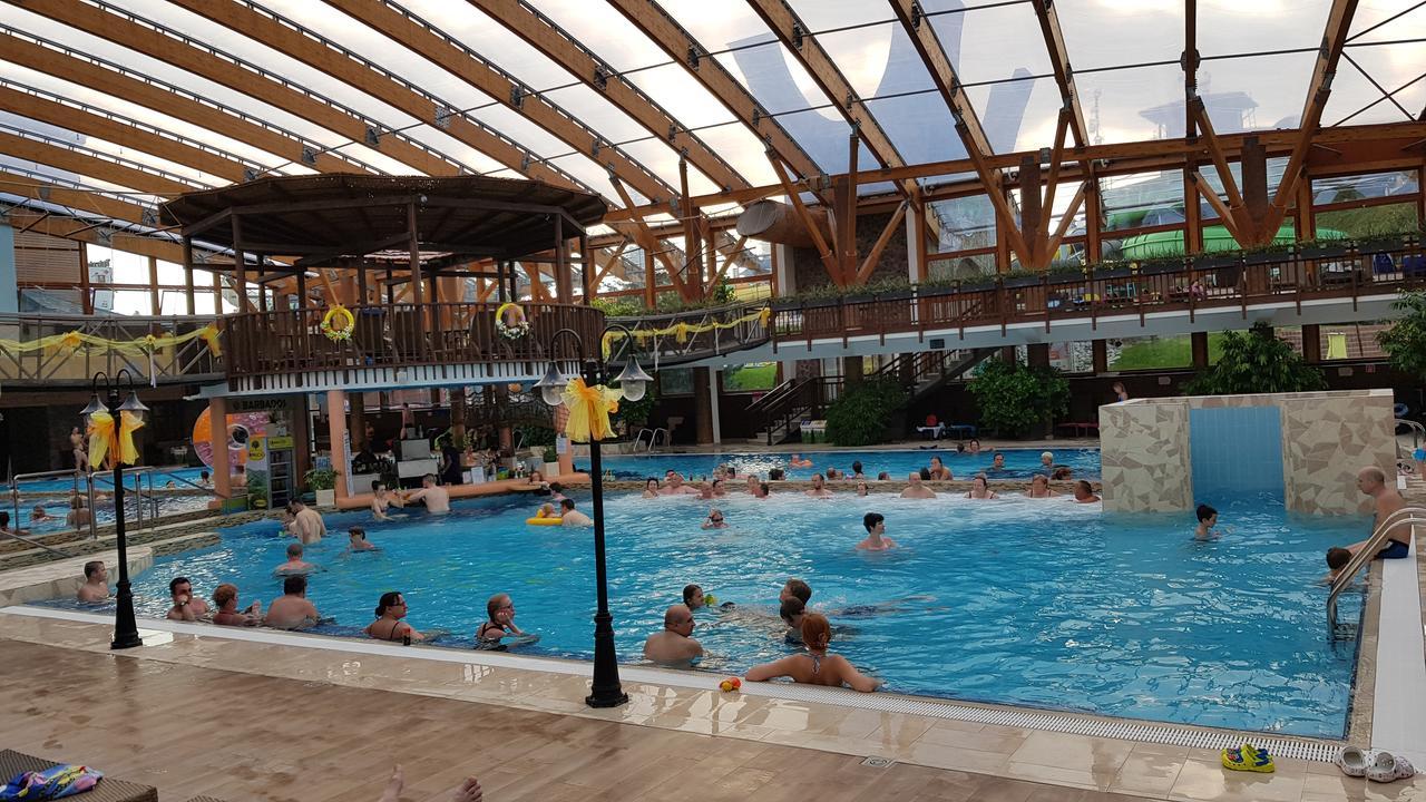Chata u vinára Milana, Tatralandia Liptovský Mikuláš Exterior foto